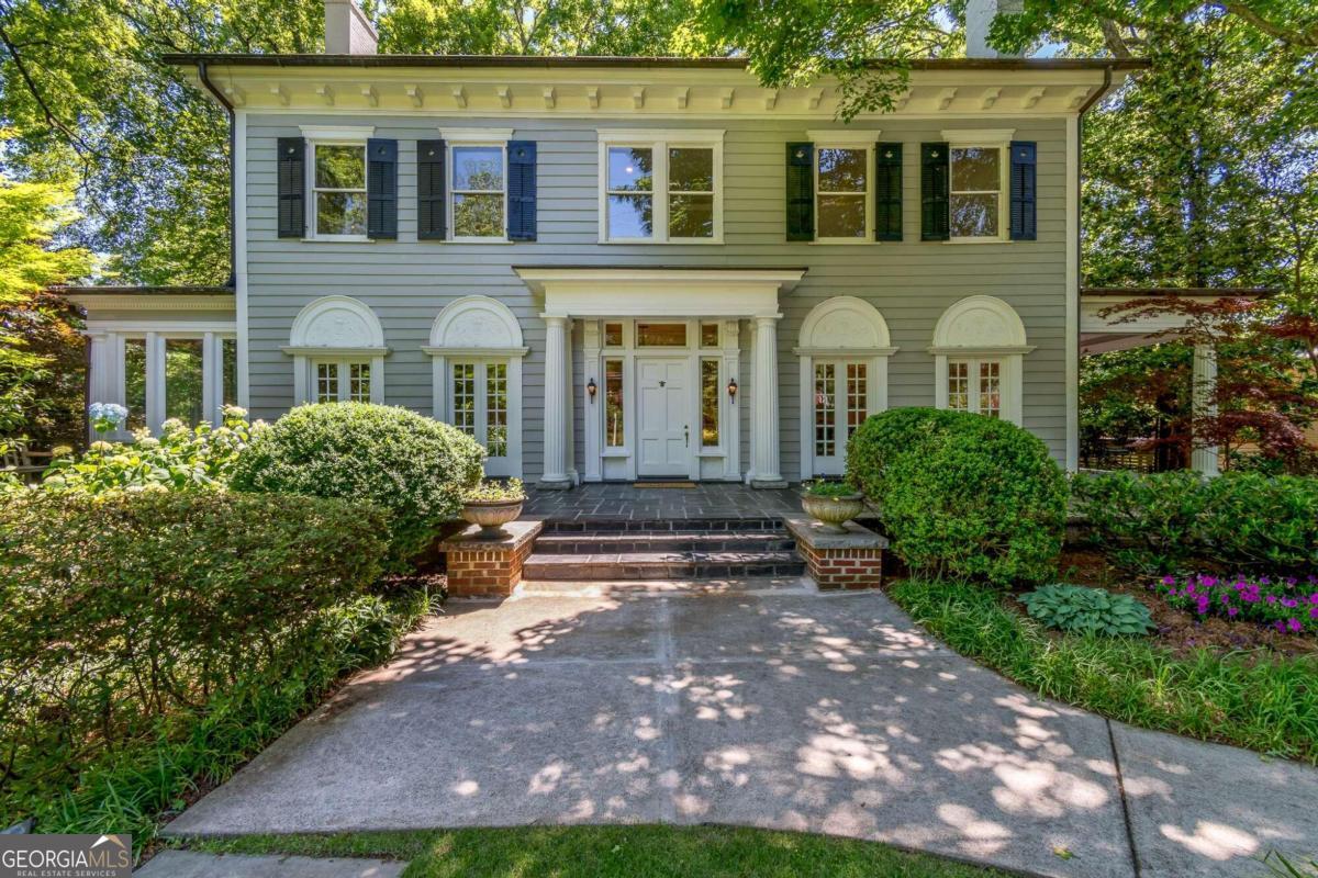 1381 N Decatur Road NE