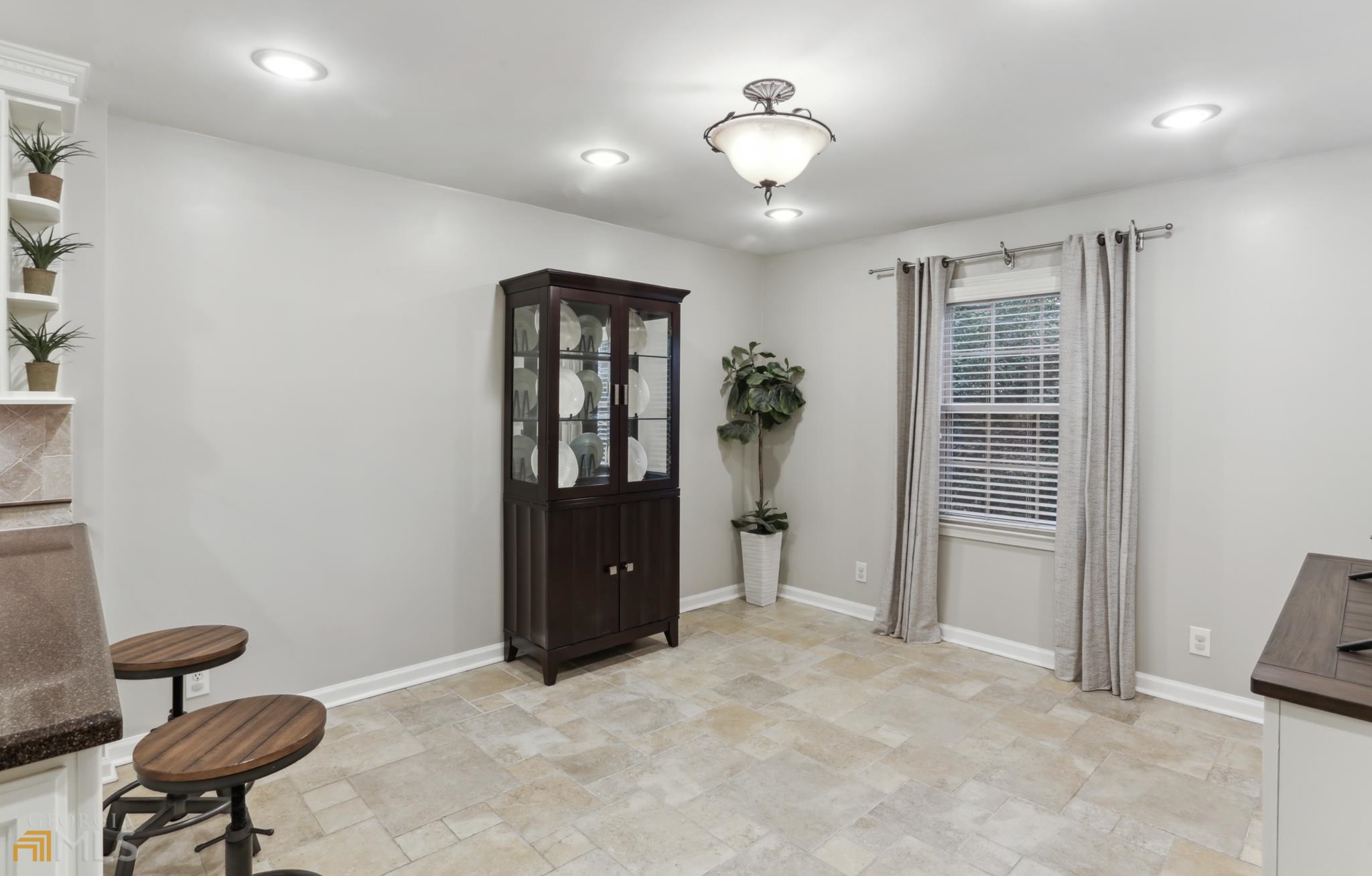 1601 Executive Park Lane