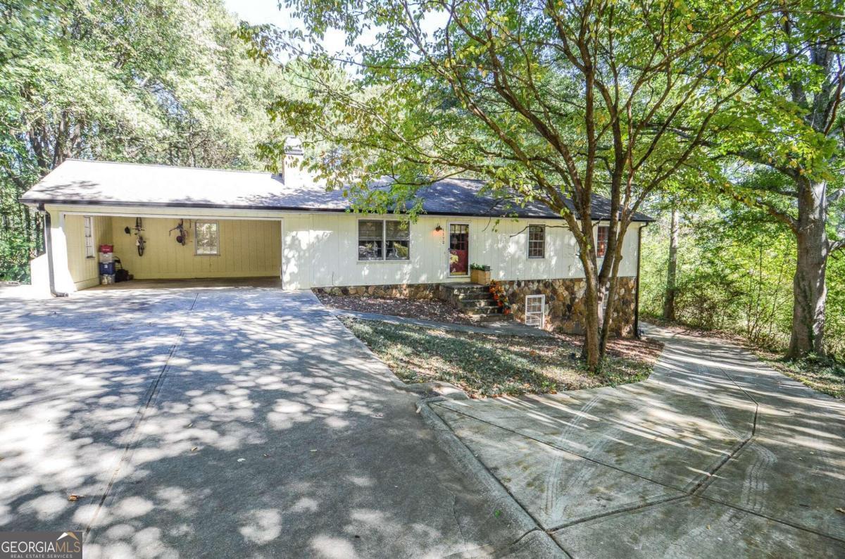 1172 Westchester Drive SW