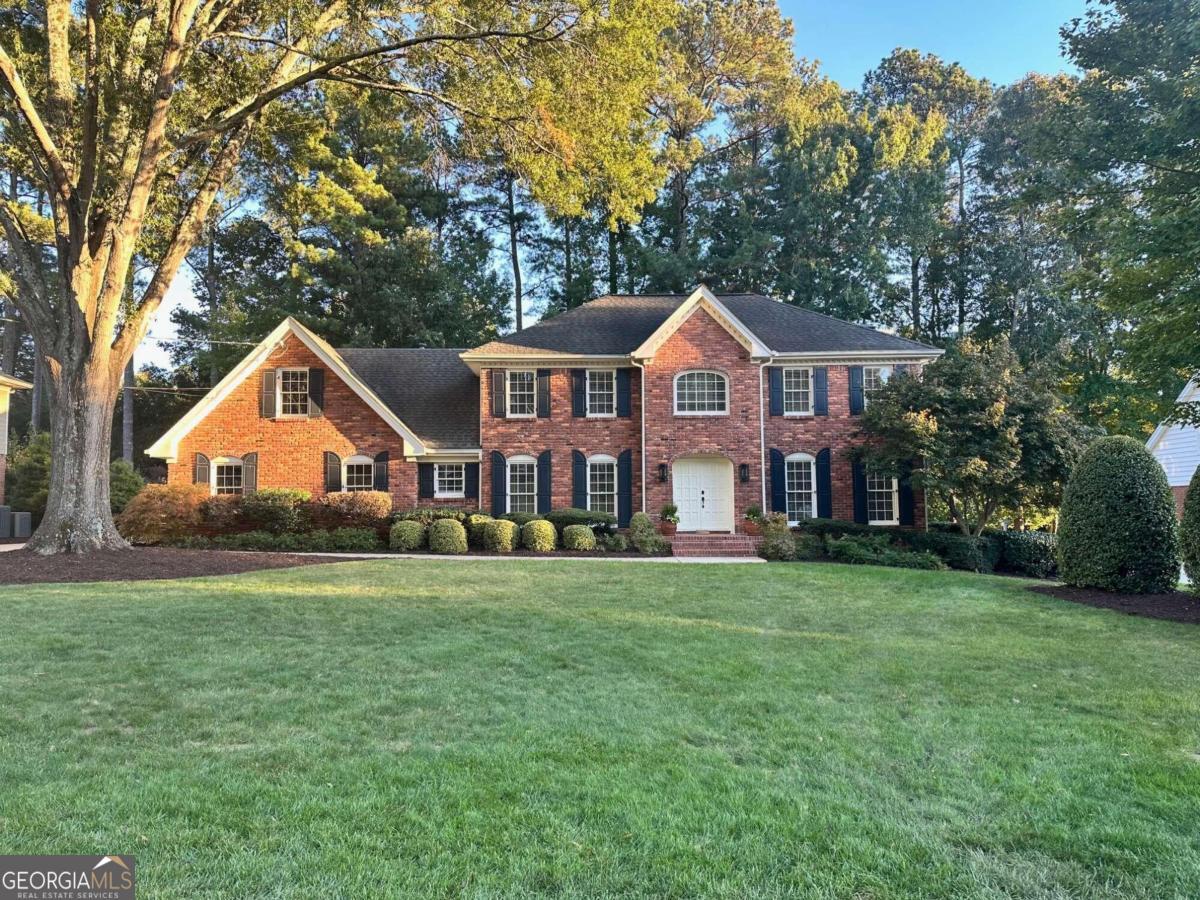 1228 Redfield Ridge