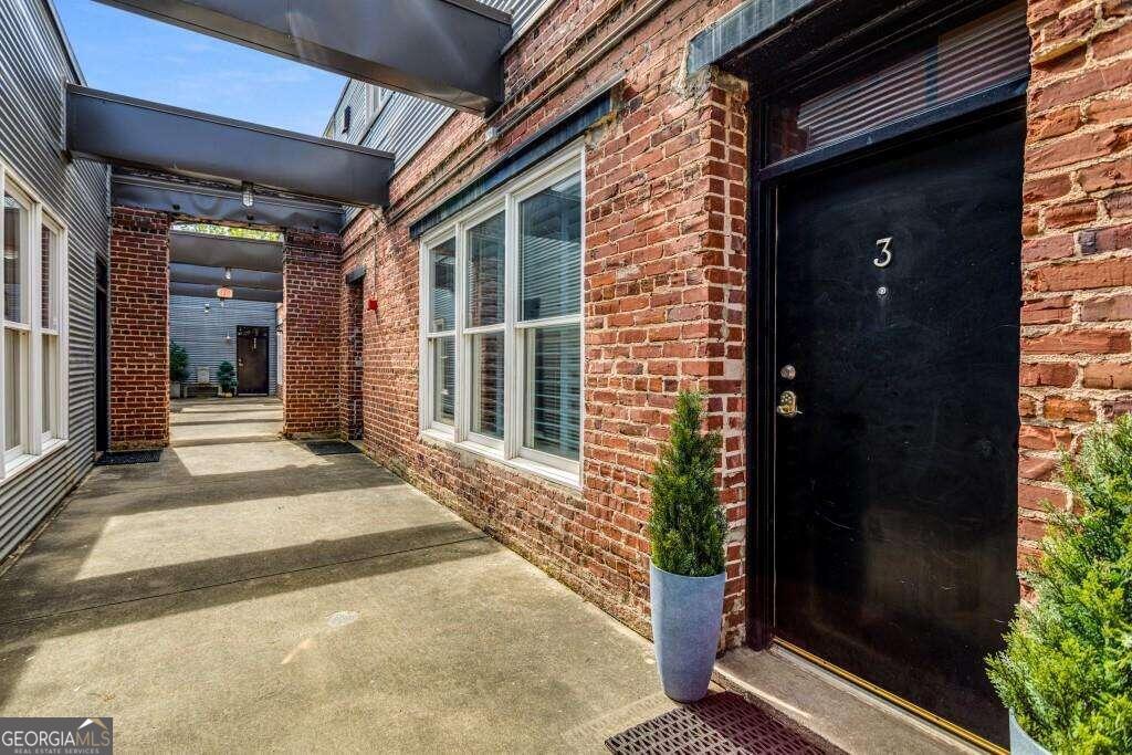320 Peters Street SW # 3