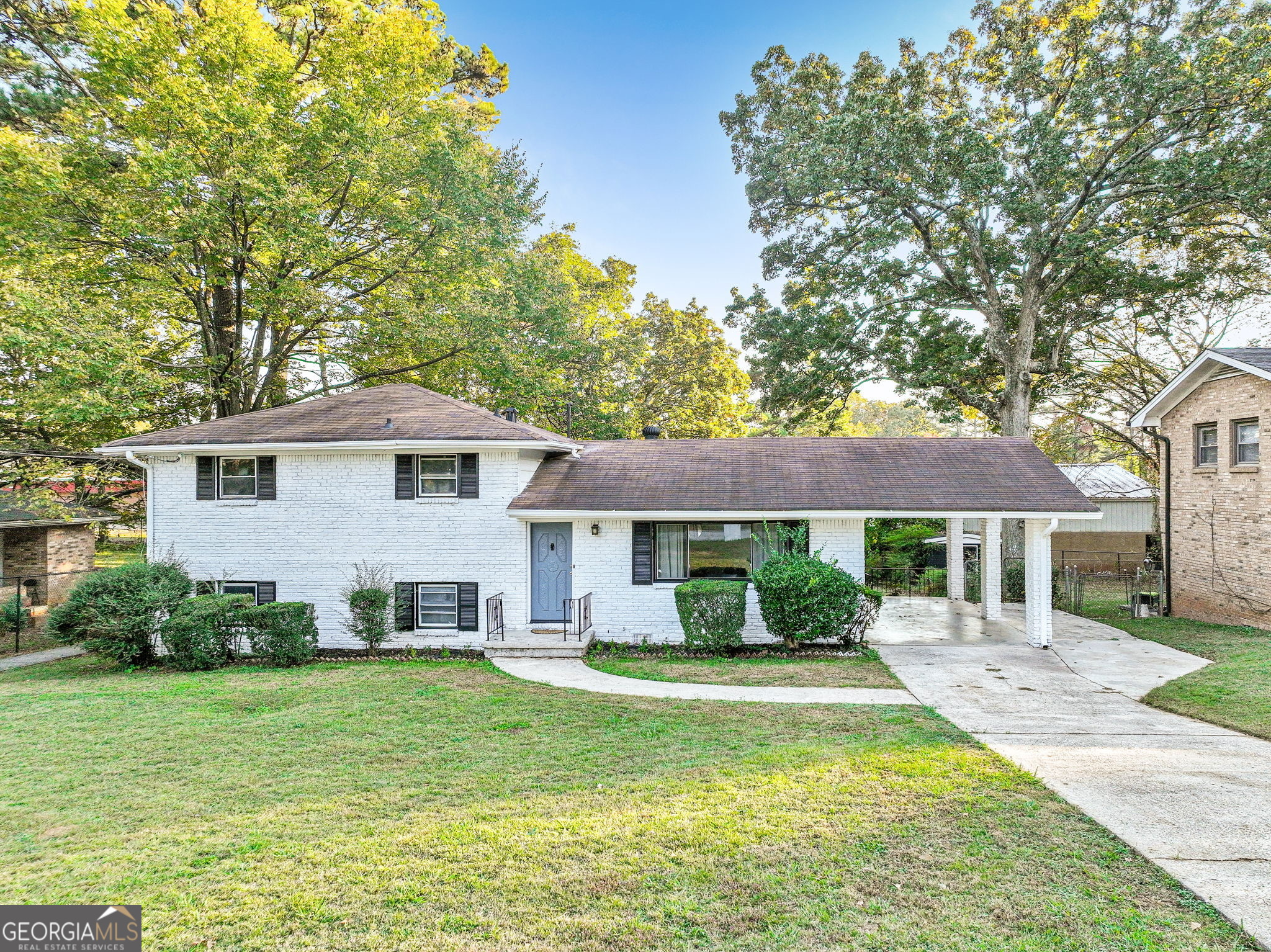 2575 Williamsburg Drive