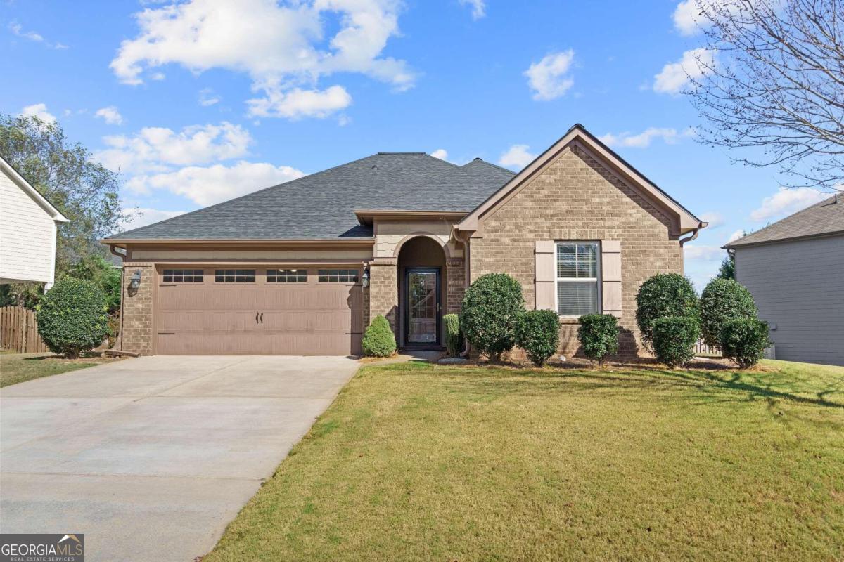 505 Creekshire Circle