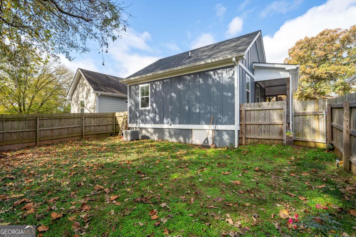 302 Cottage Court