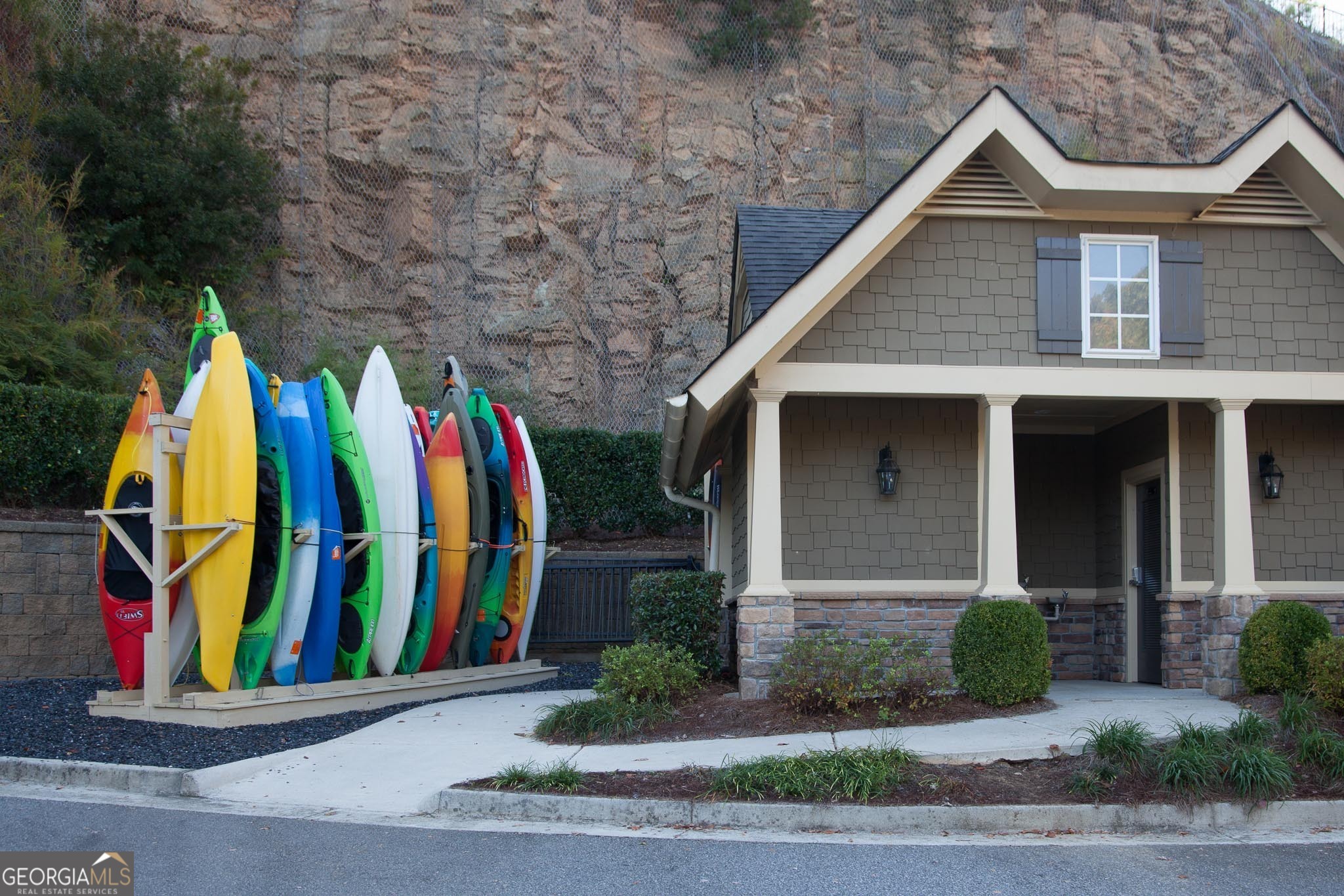 3963 Great Pine Drive