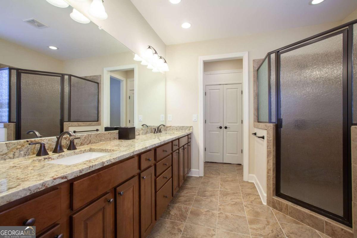3963 Great Pine Drive