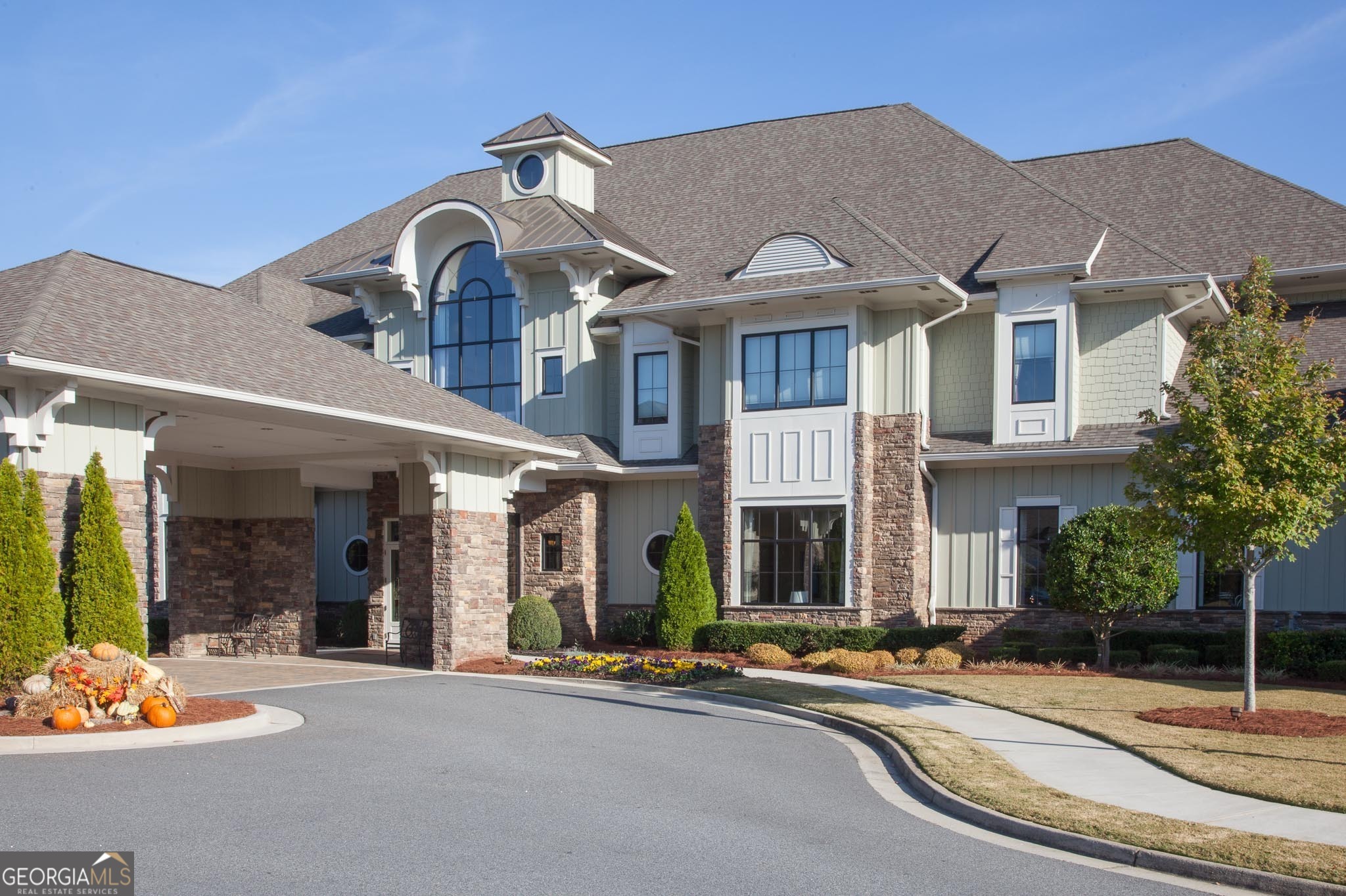 3963 Great Pine Drive