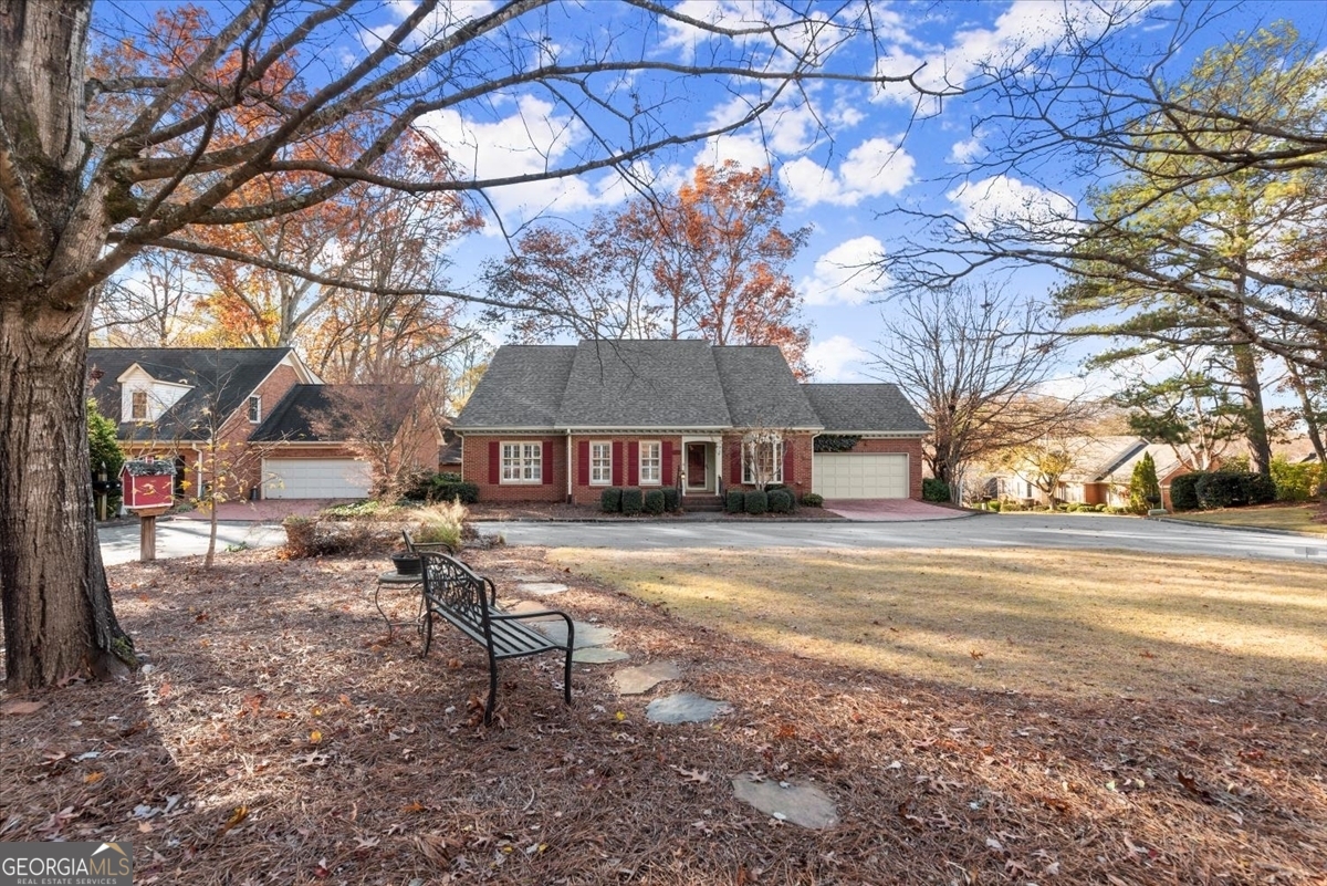 15 Downshire Lane