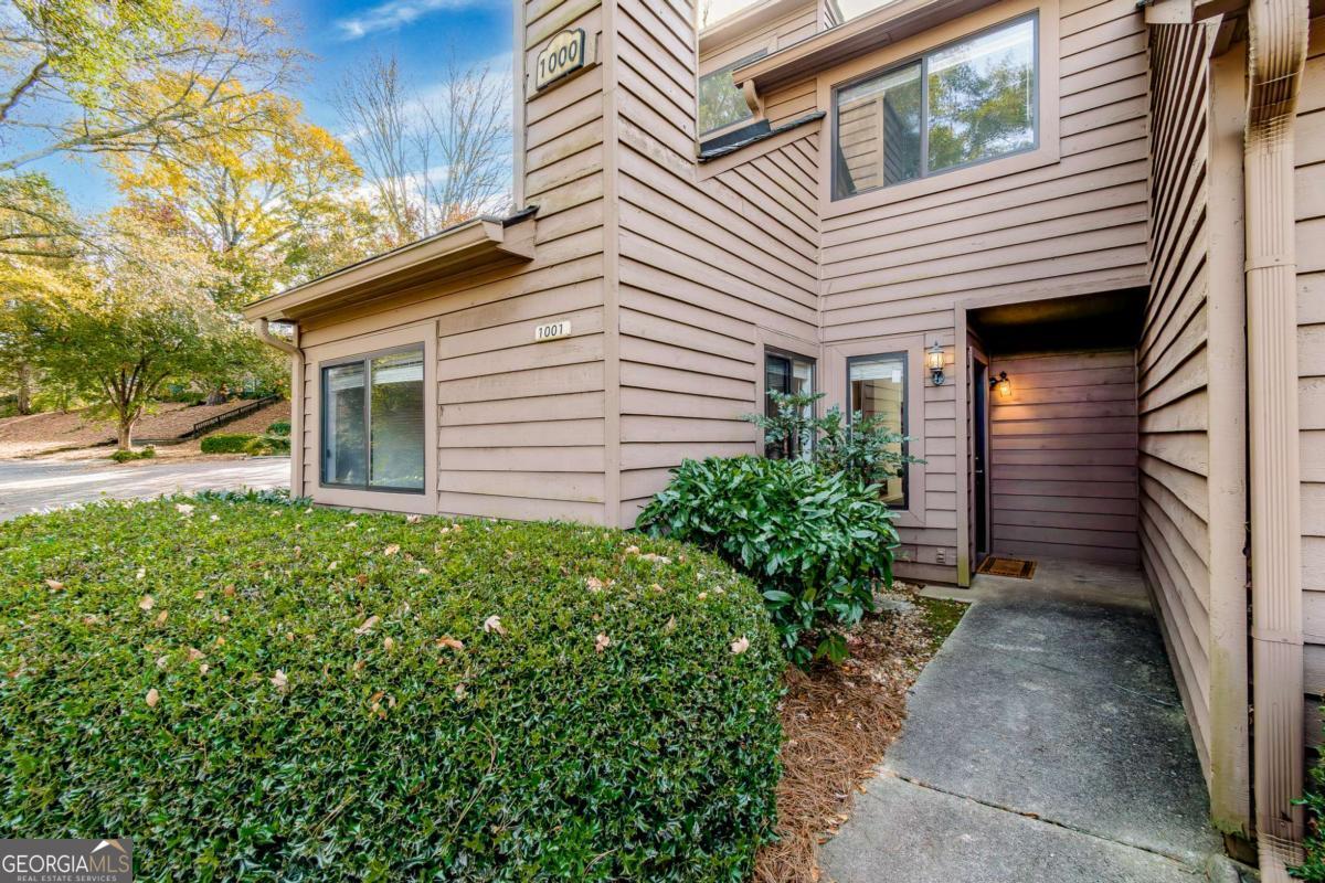 1001 Parkaire Crossing
