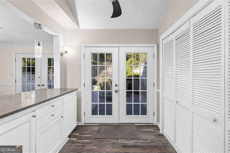 1484 BRIAROAKS Trail