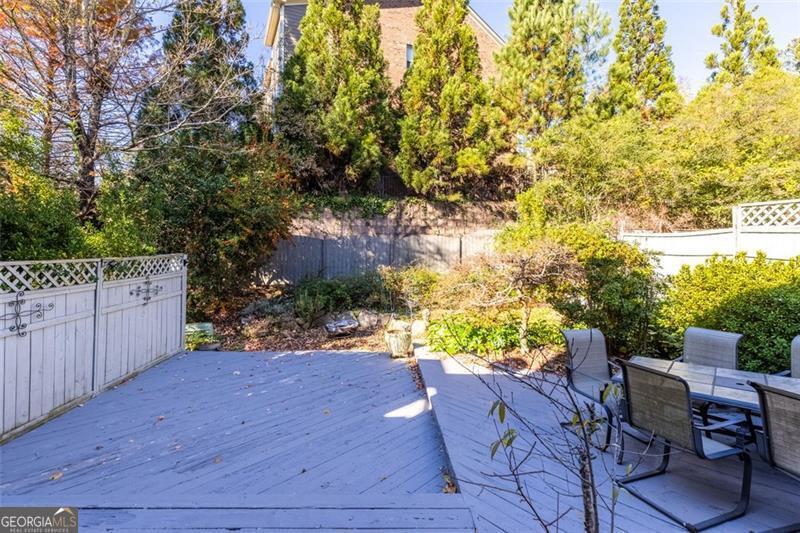 1484 BRIAROAKS Trail