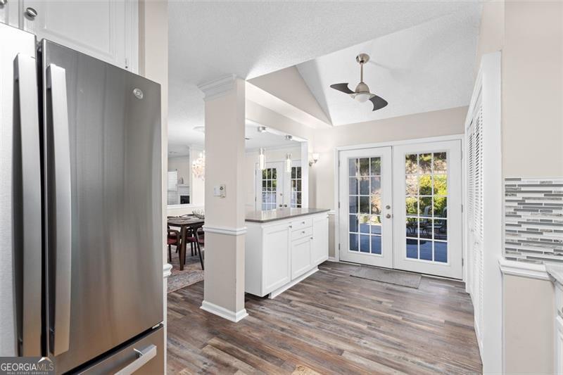 1484 BRIAROAKS Trail