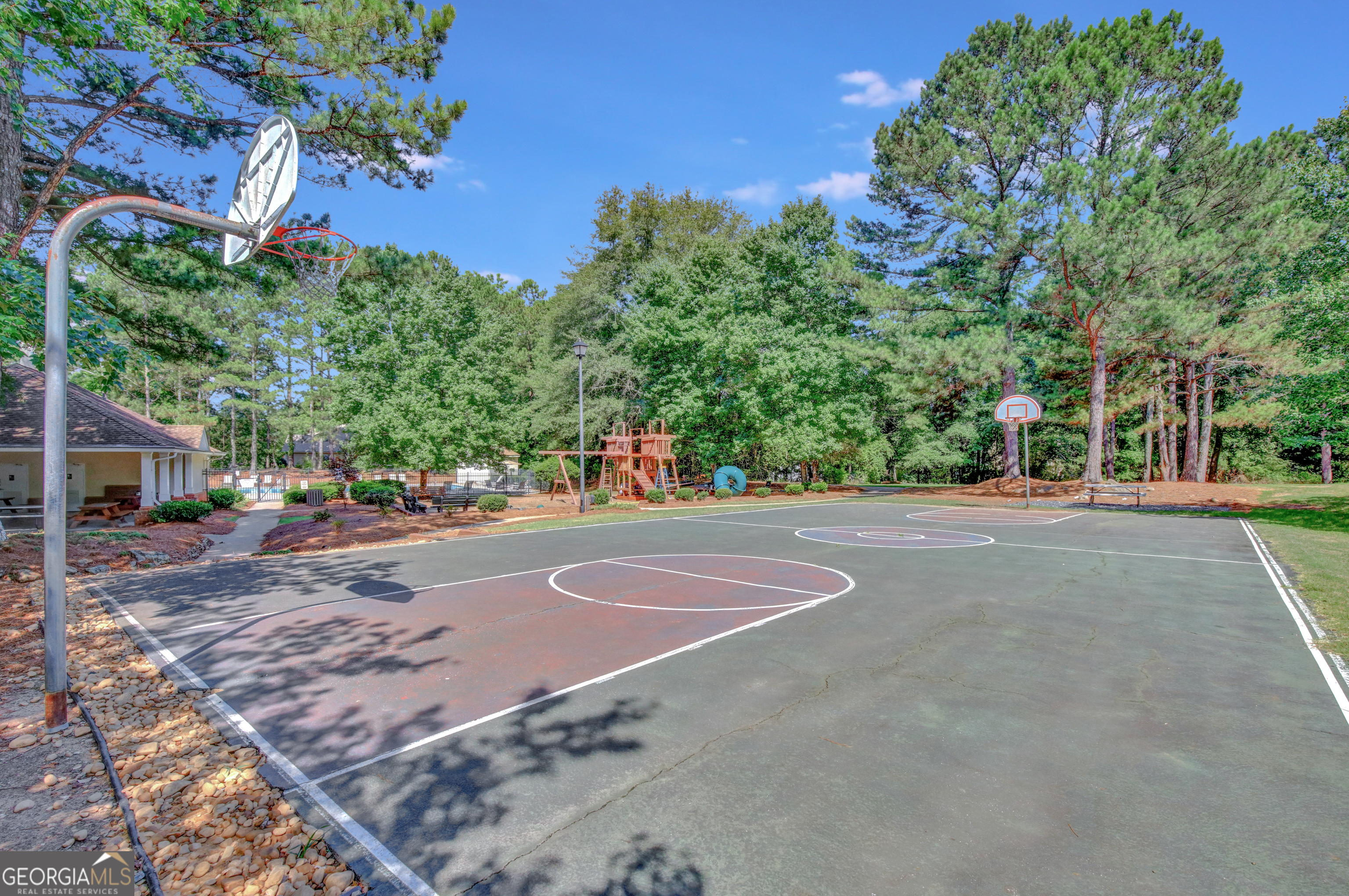 125 Fawn Brook Pass