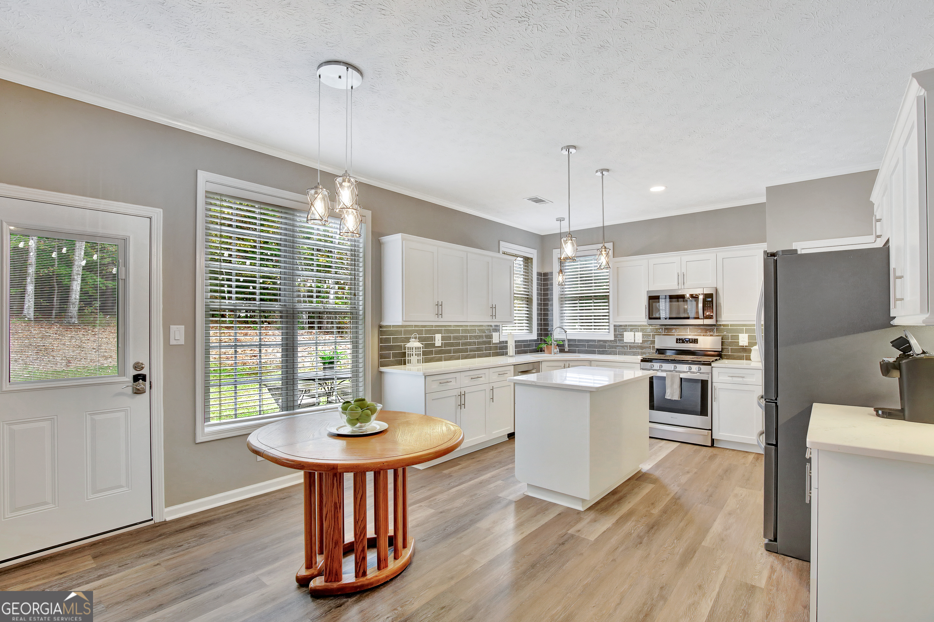 125 Fawn Brook Pass
