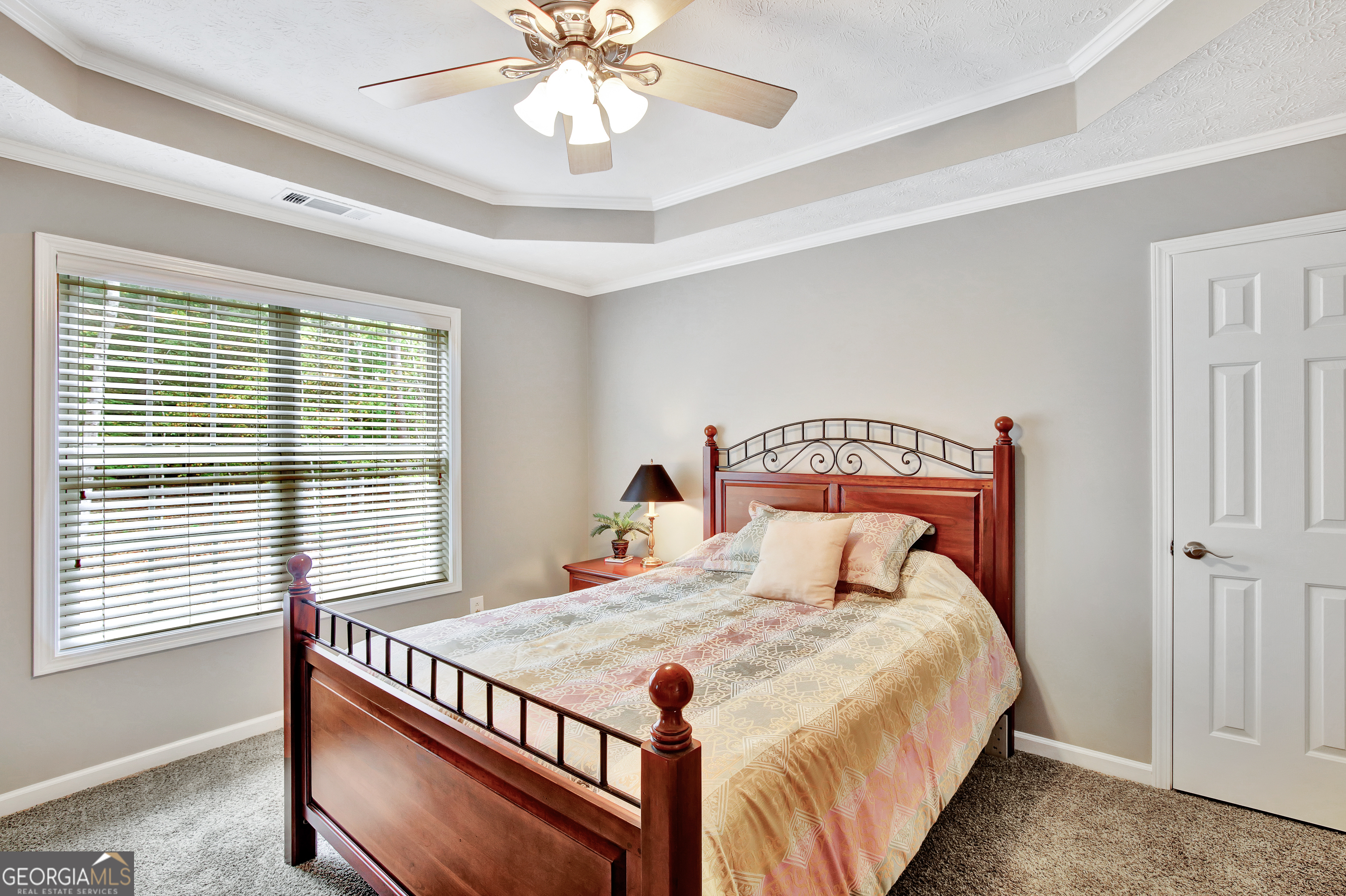125 Fawn Brook Pass