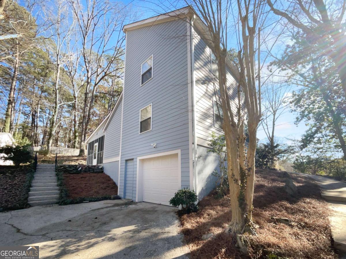 6049 Shallow Wood Court