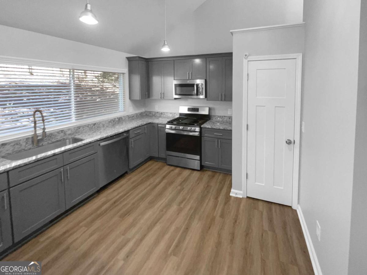 6049 Shallow Wood Court