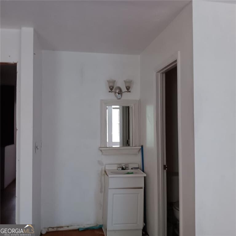 1604 Pine Tree Trail