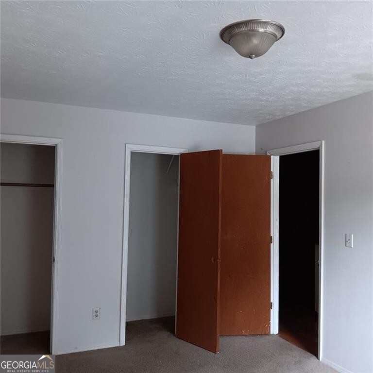 1604 Pine Tree Trail