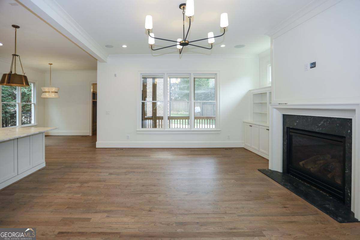 2455 Ellijay Drive NE