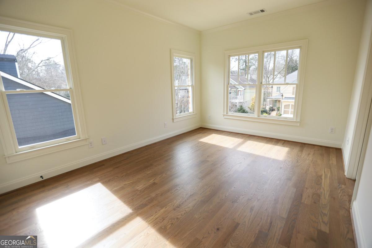 2455 Ellijay Drive NE