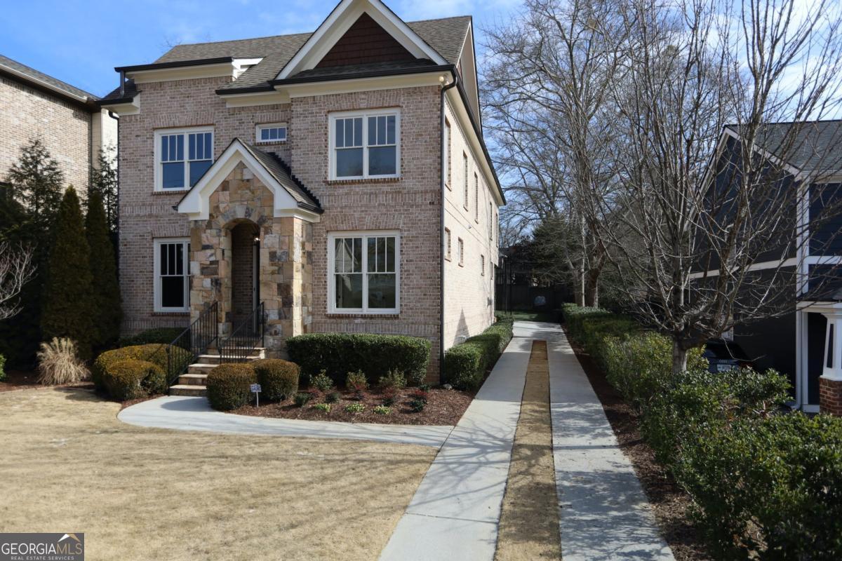 2455 Ellijay Drive NE