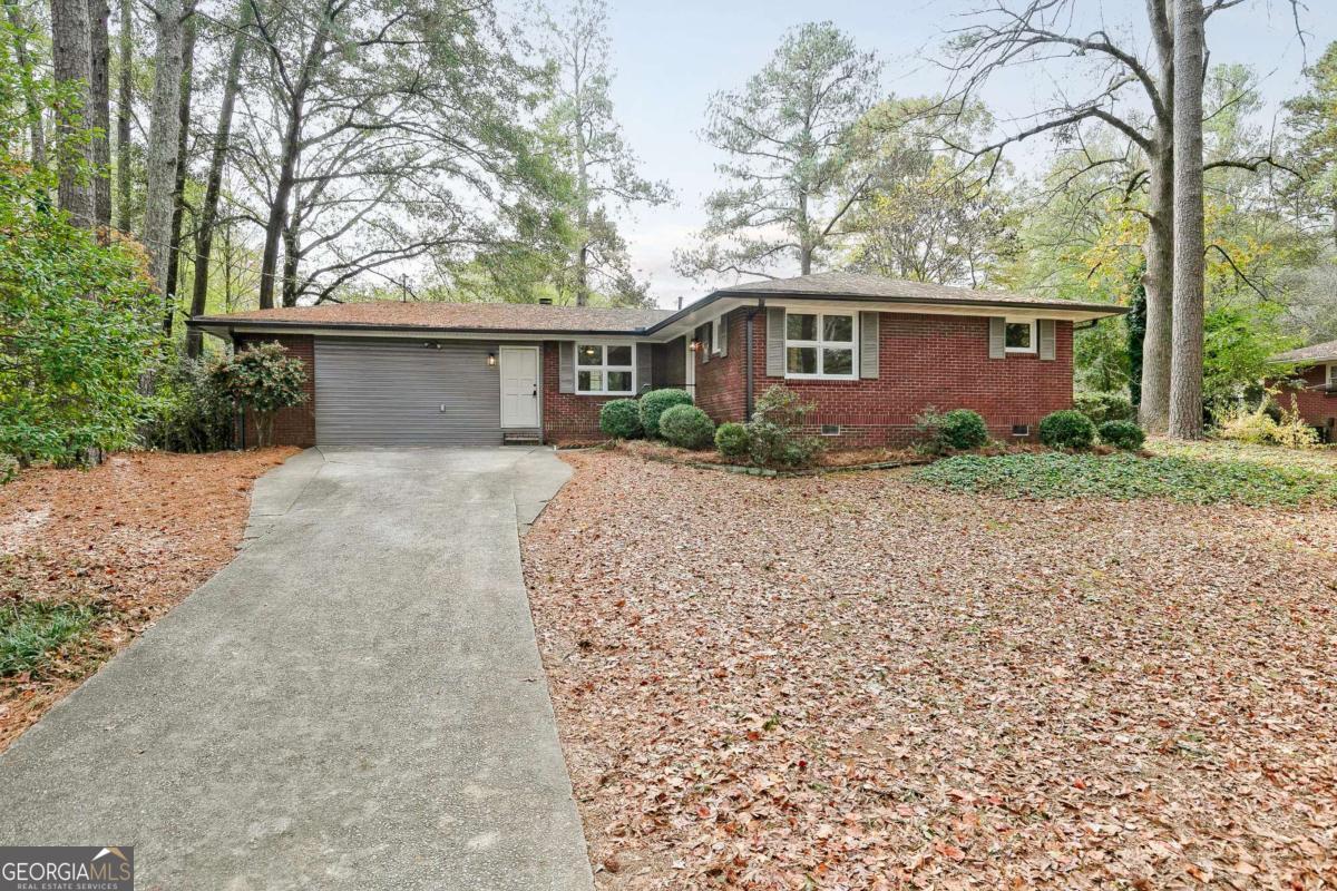 3665 Lindley Circle