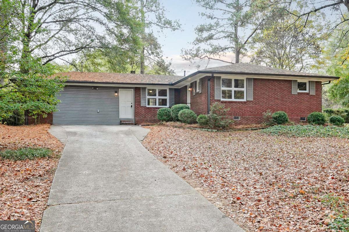 3665 Lindley Circle