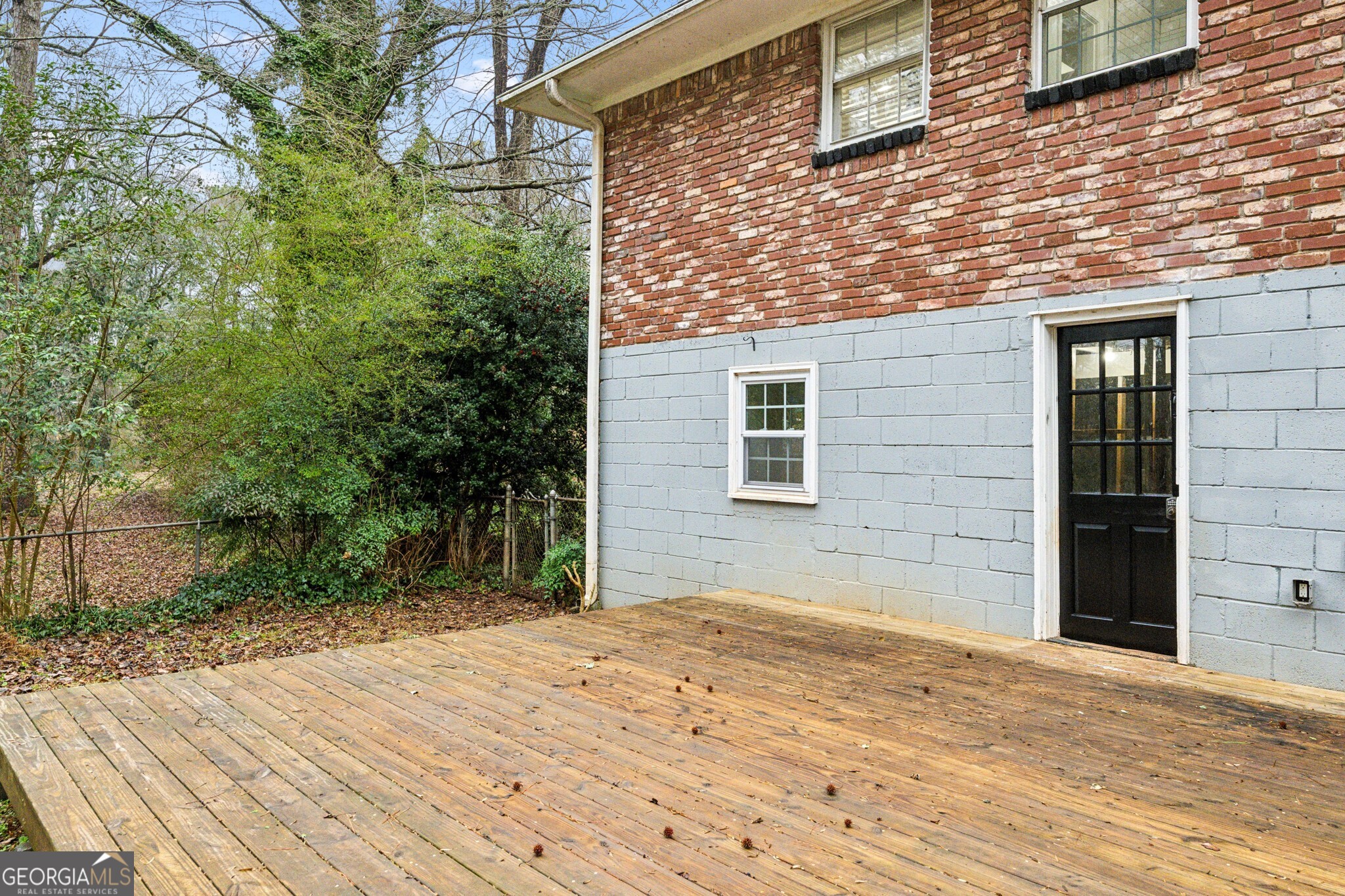 699 Cheviot Drive