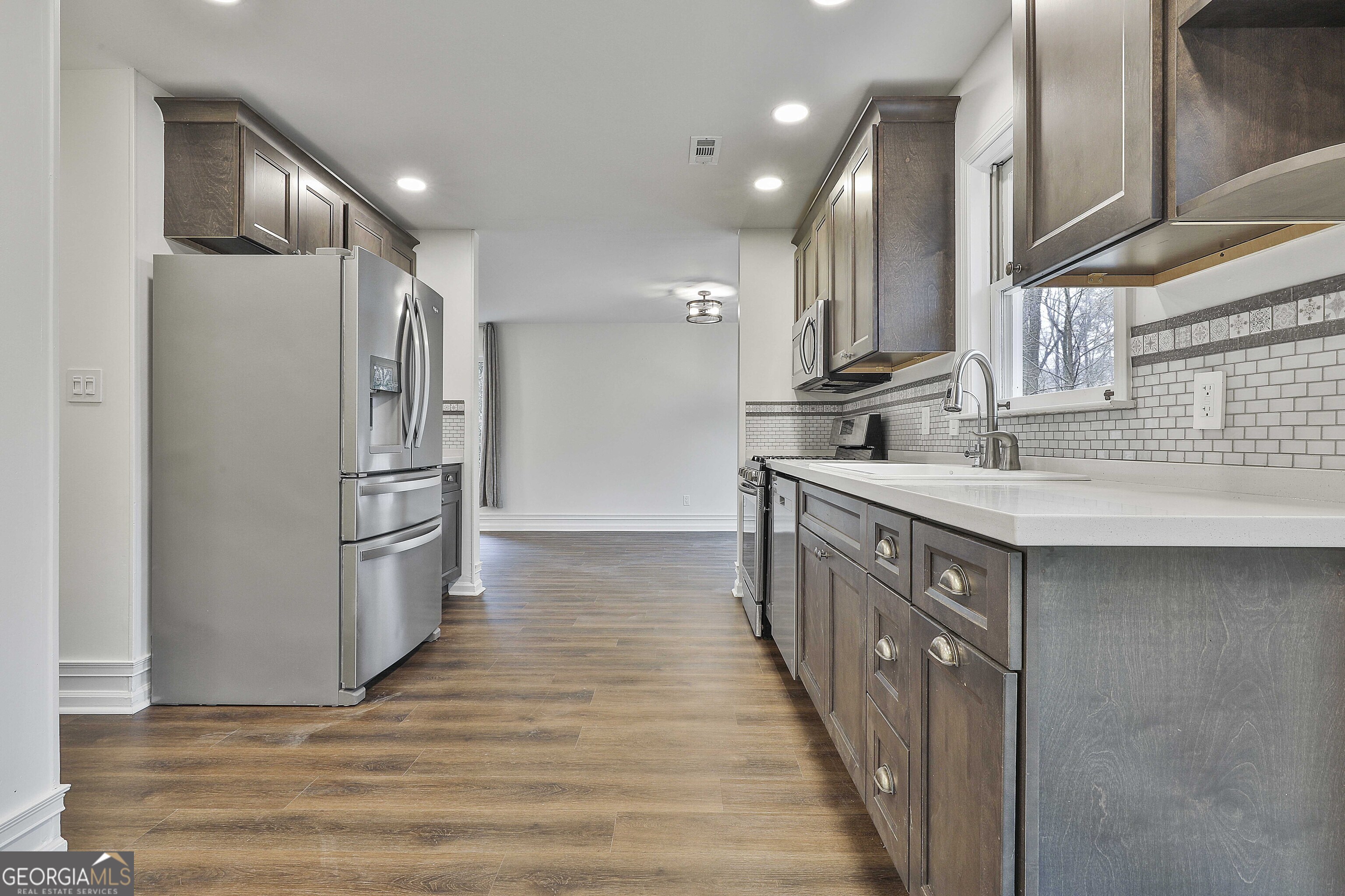 332 Summer Place
