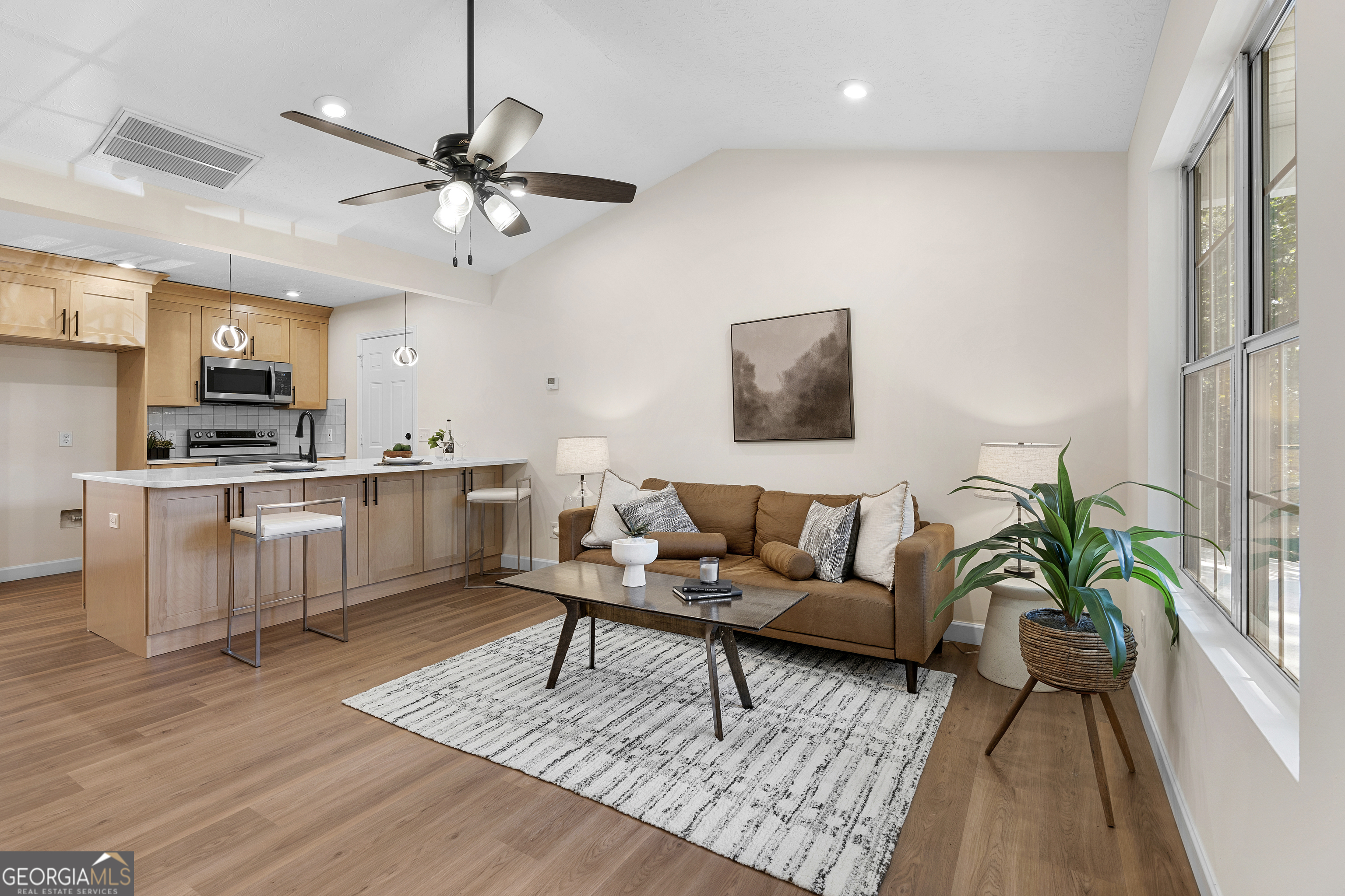 4321 Benefield Circle