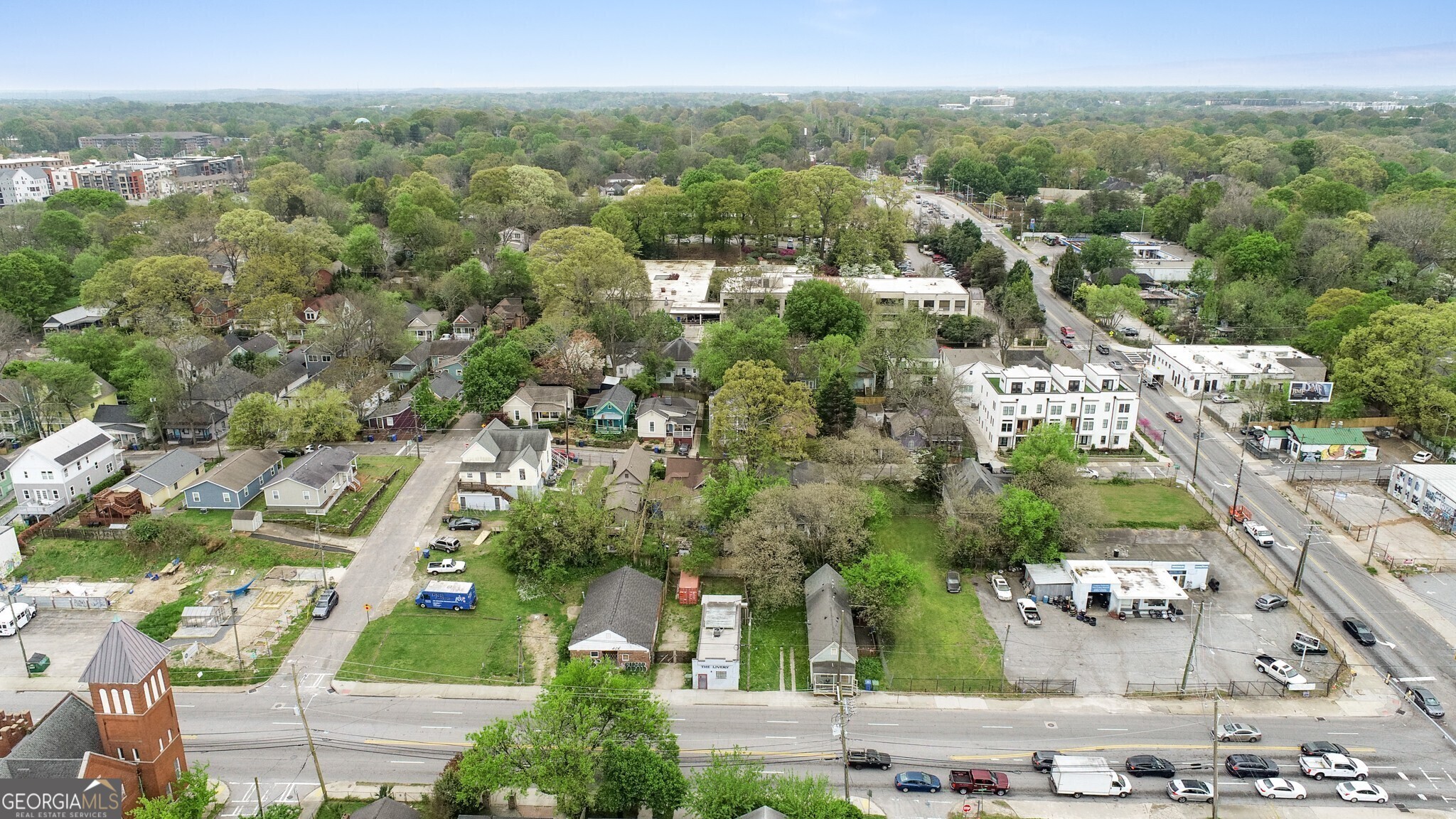 615 Memorial Drive SE