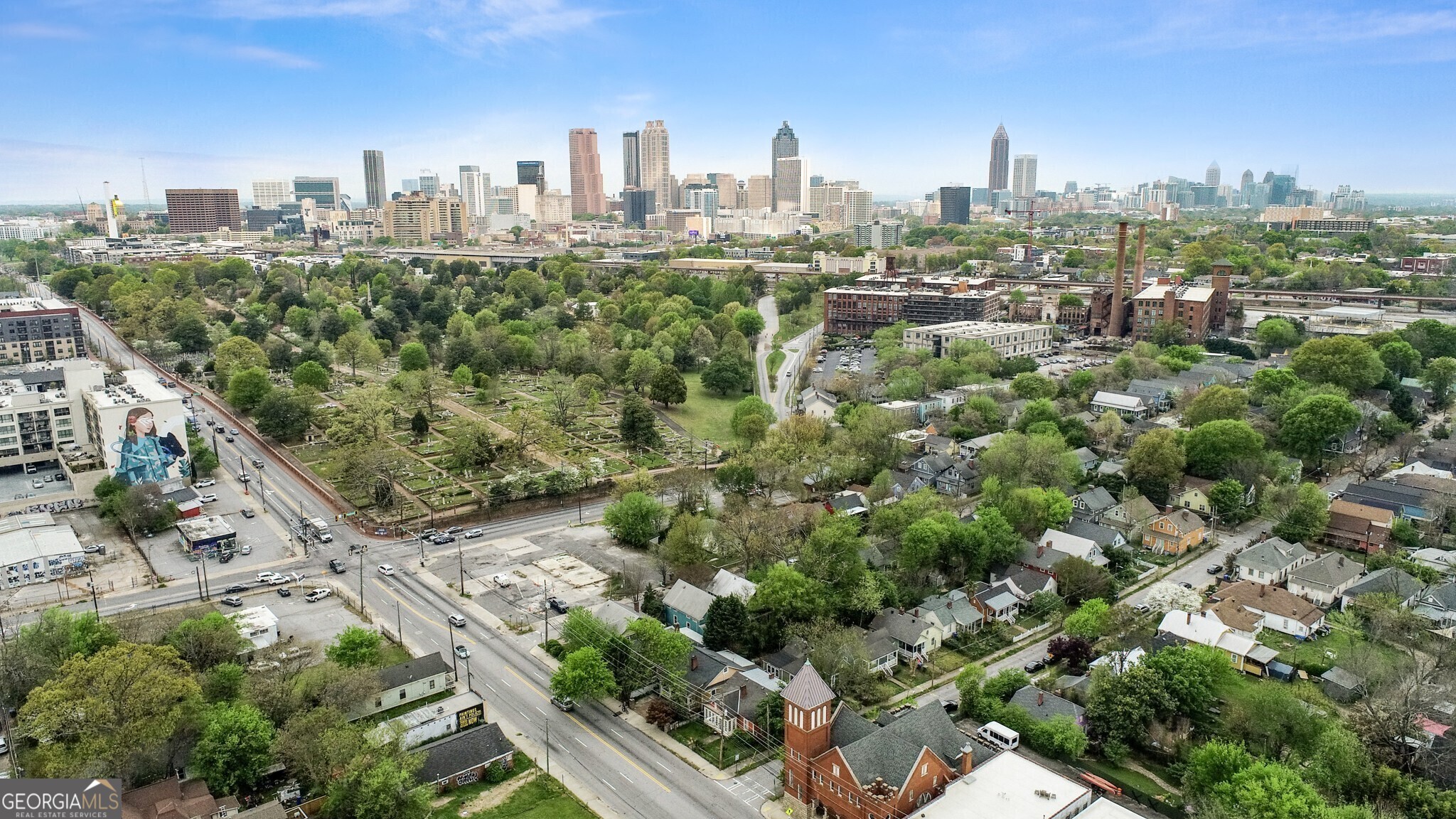 615 Memorial Drive SE