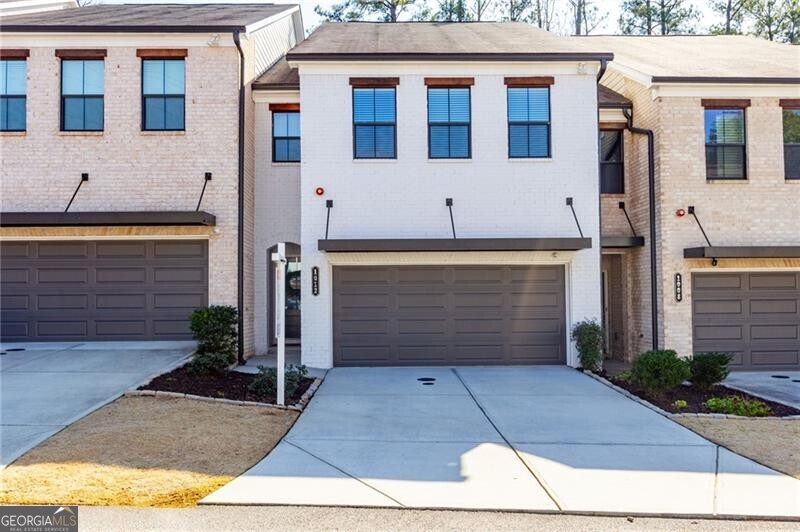 1012 Rohner Way
