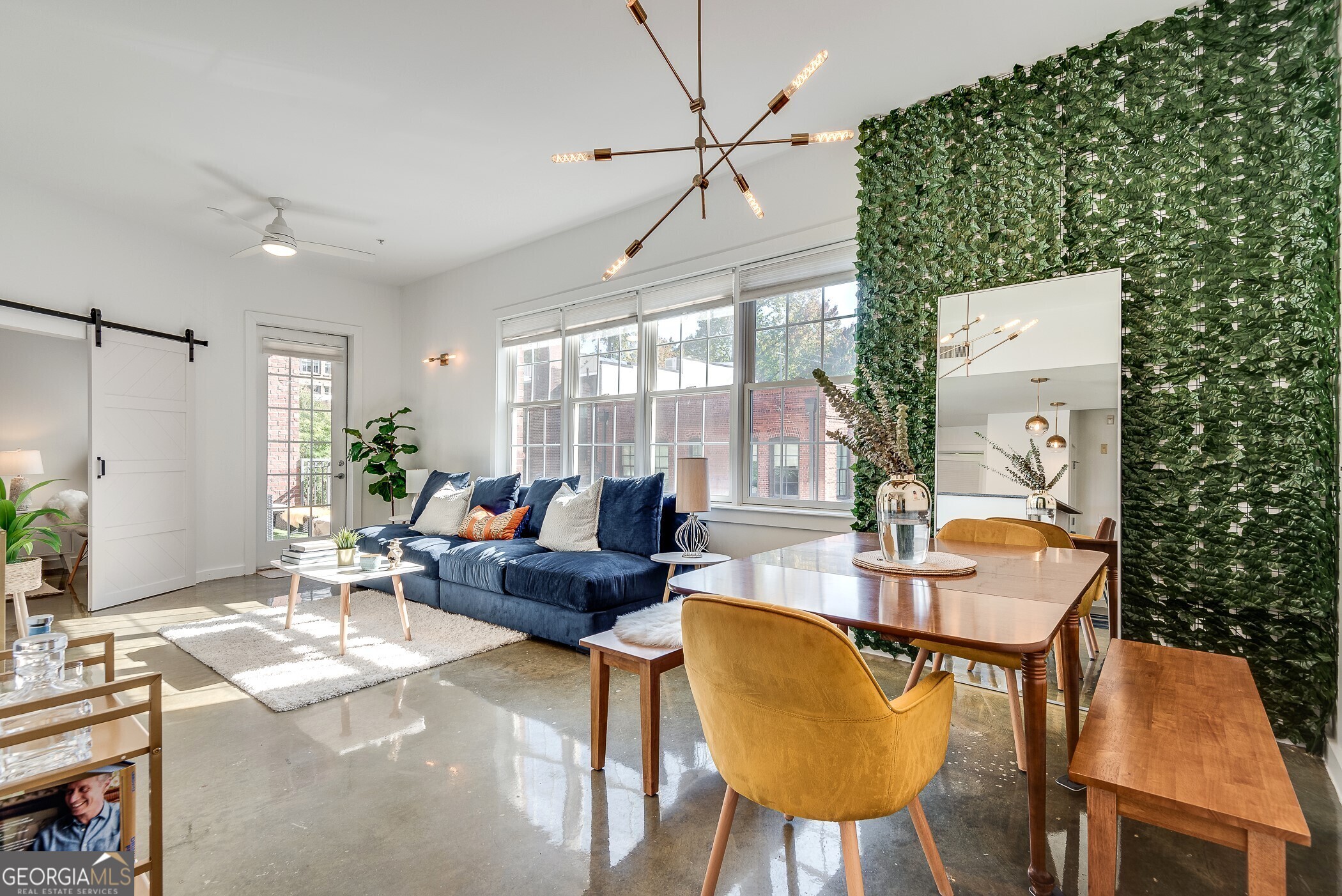 680 Greenwood Avenue NE # 202