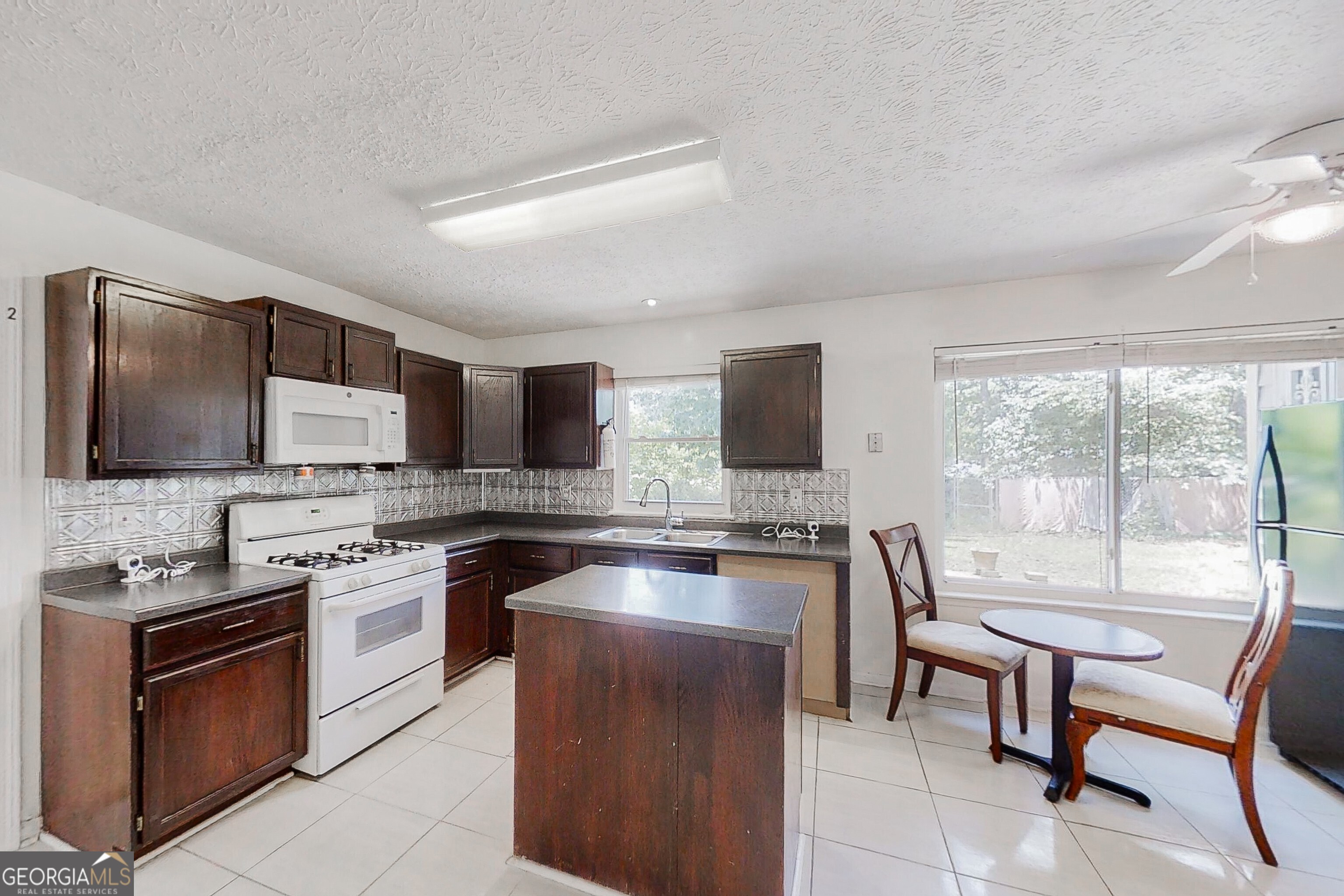 4422 Wellington Terrace