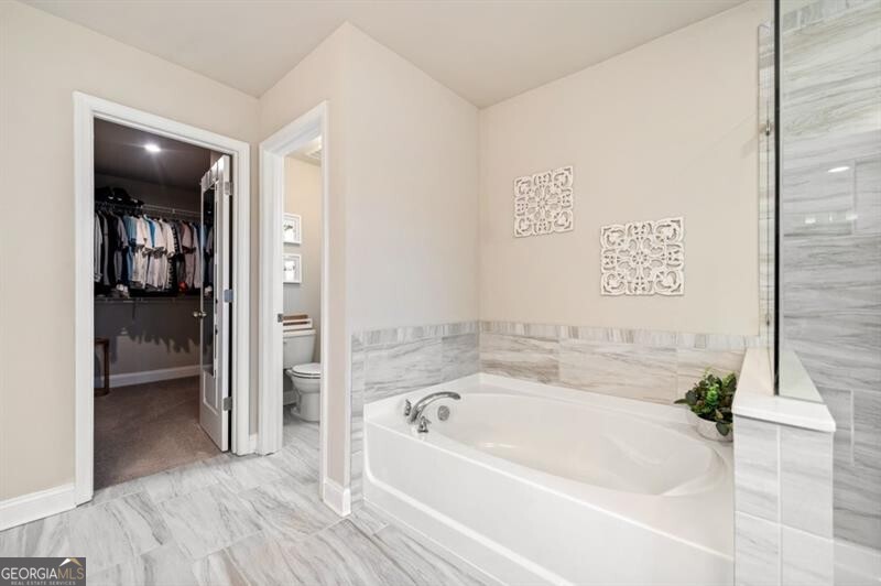 126 Maple Creek Way