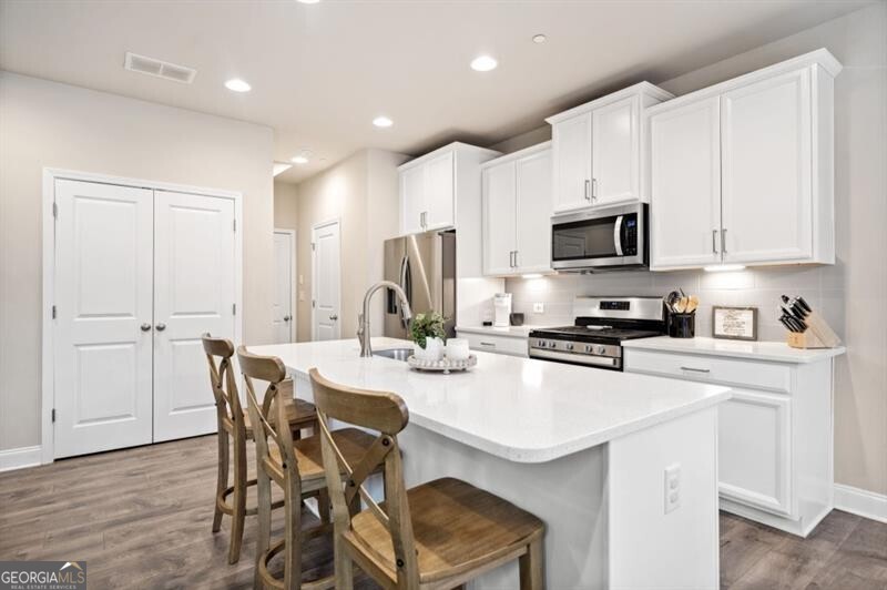 126 Maple Creek Way