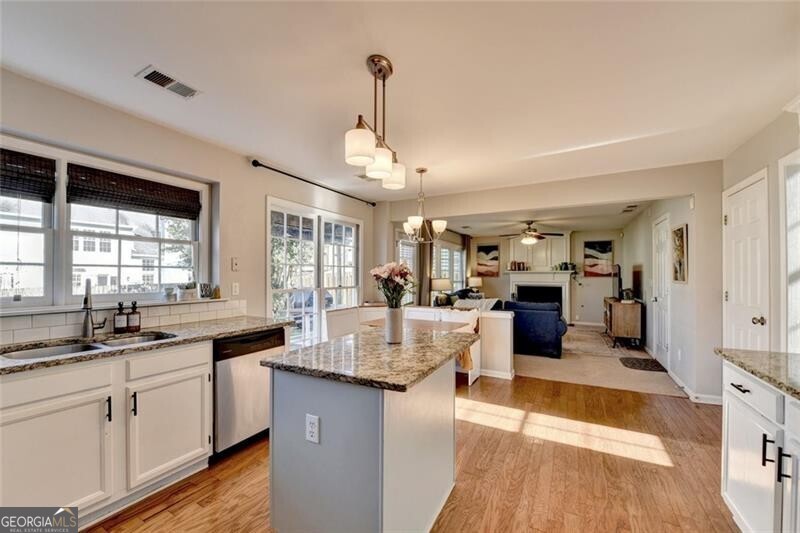 2389 Lake Villas Lane