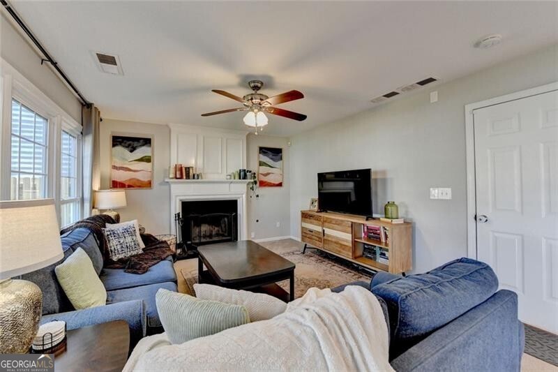 2389 Lake Villas Lane
