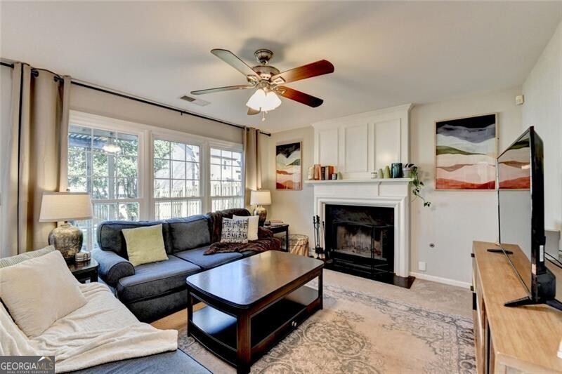 2389 Lake Villas Lane