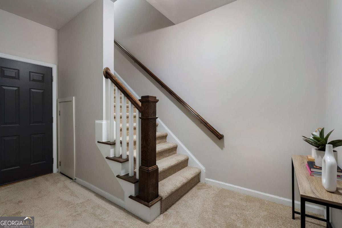 1637 Duncan Drive NW