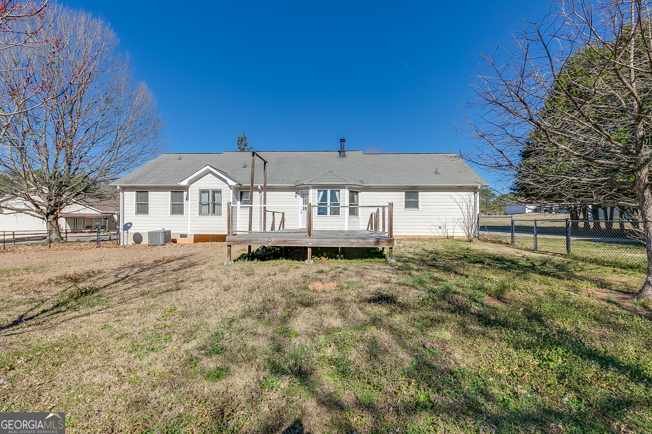 833 Lodgeview Drive
