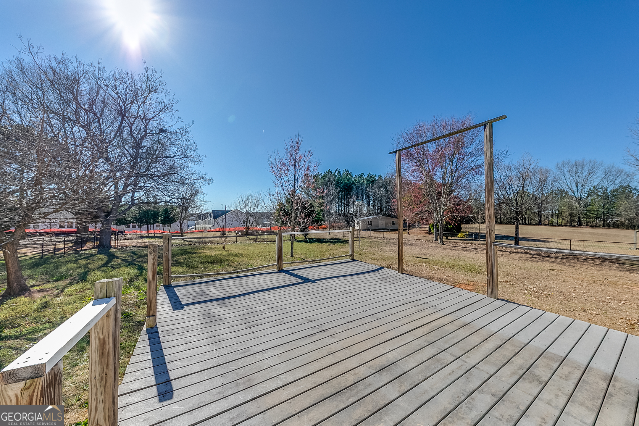 833 Lodgeview Drive