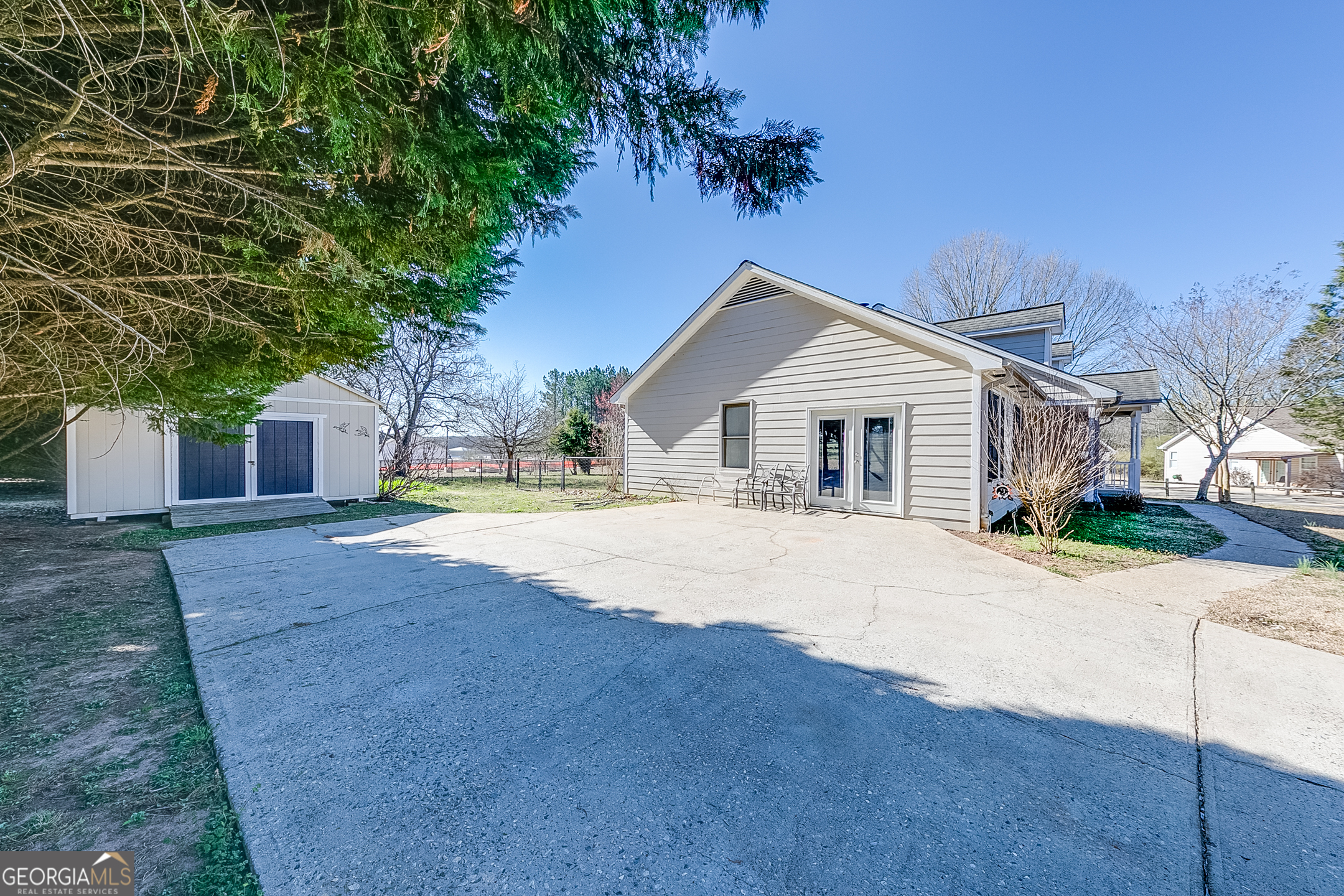833 Lodgeview Drive