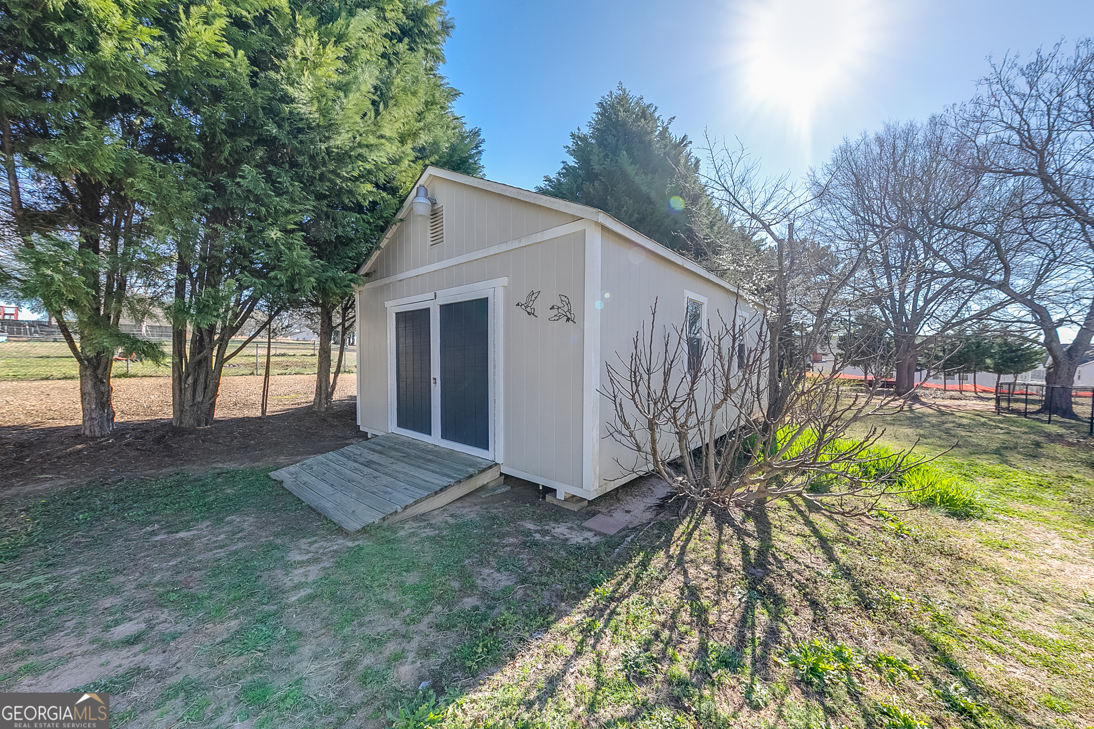 833 Lodgeview Drive