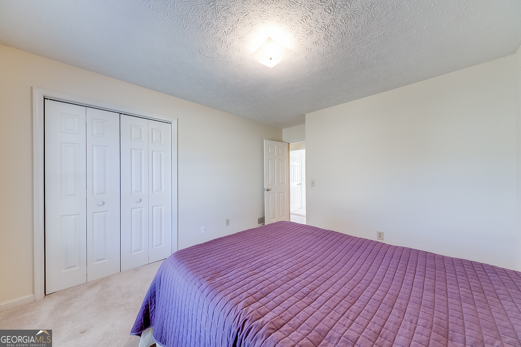 833 Lodgeview Drive