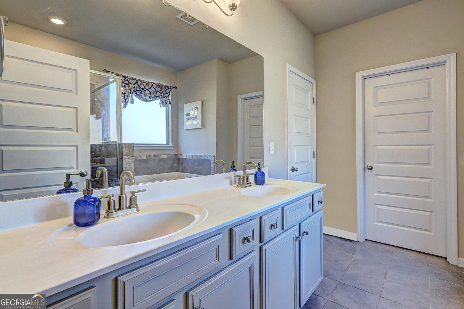 2695 Ridge Manor Drive