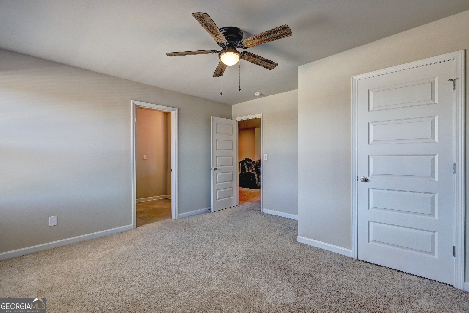 2695 Ridge Manor Drive