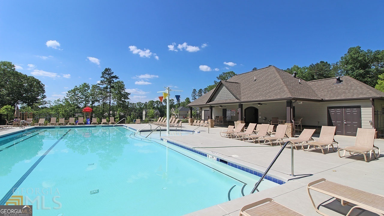 2695 Ridge Manor Drive